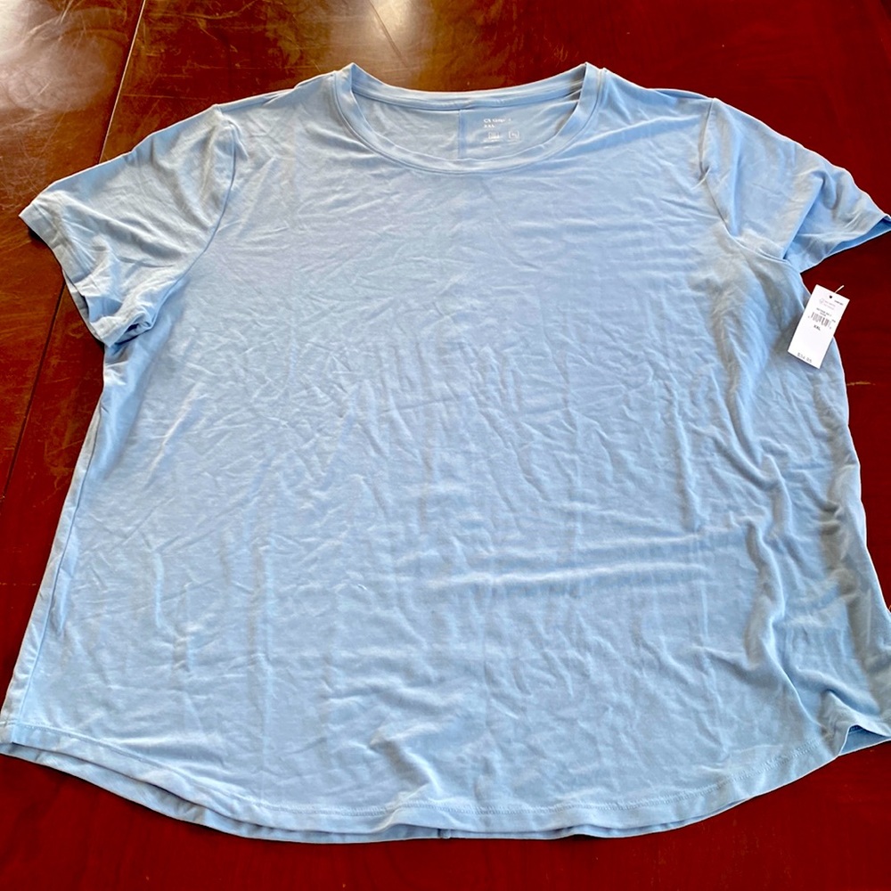 NWT GapFit Breathe t-shirt